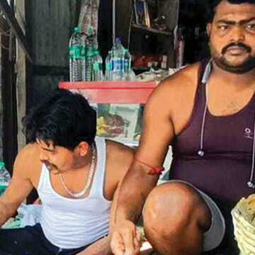 महंगाई के दौर में कालना अस्पताल गेट पर सस्ती थाली, लोगों के चेहरे पर मुस्कान