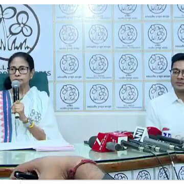 ममता बनर्जी ने खोले पत्ते: युवा और अनुभवी चेहरों का संतुलन, सत्ता में वापसी का दावा