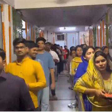 अयोध्या में अक्षय तृतीया के अवसर पर राम जन्मभूमि मंदिर में भारी भीड़