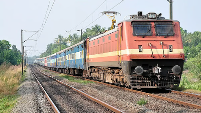 मोदी कैबिनेट ने संतरागाछी-खड़गपुर, सैंथिया-पाकुड़ फोर्थ लाइन को मंजूरी दी