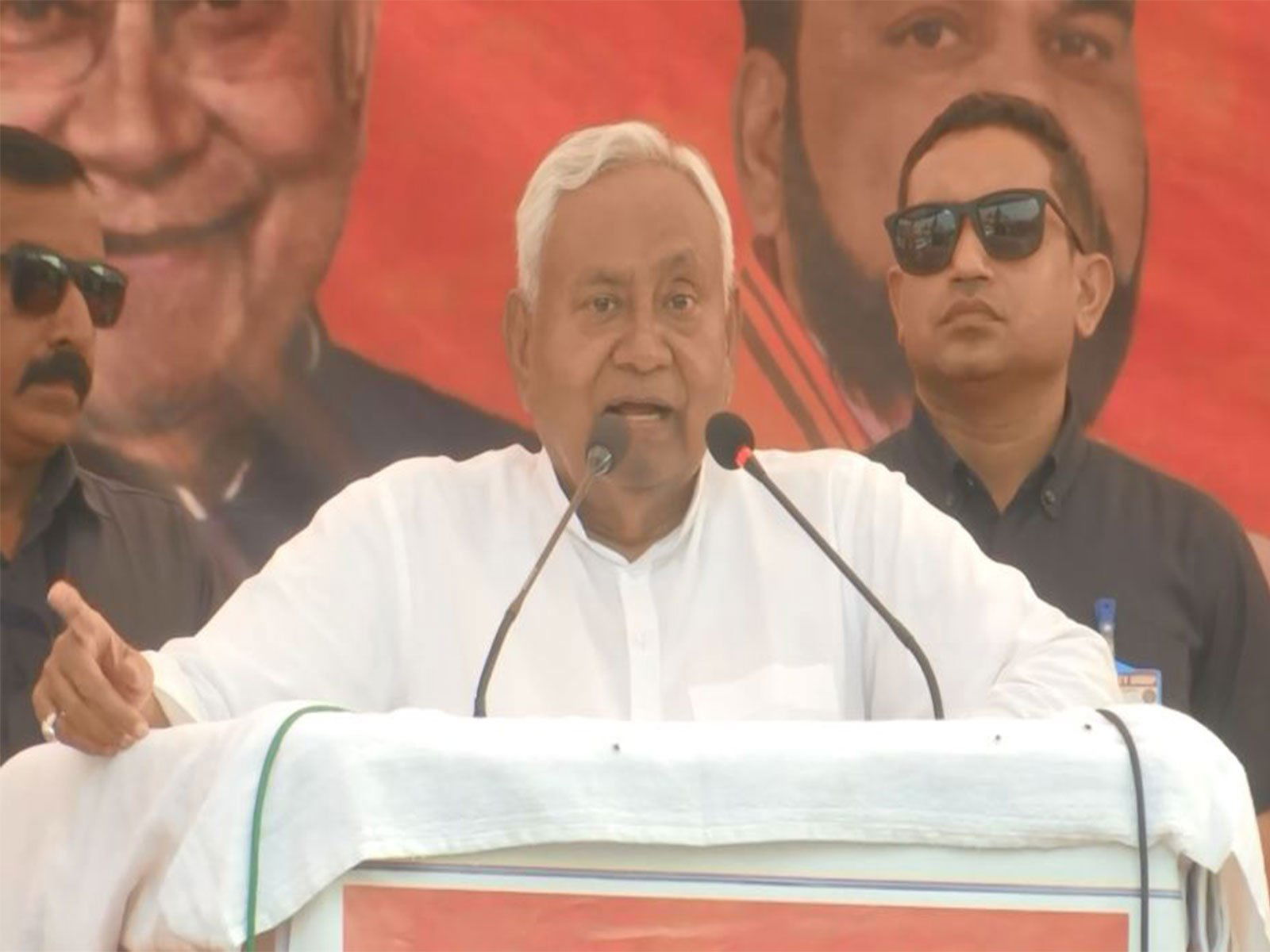 जदयू का बगावत पर एक्शन, पूर्व मंत्री- विधायक और एक एमएलसी सहित 11 नेताओं को पार्टी से निकाला