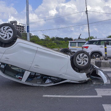 कोलकाता में कब होती है सबसे ज्यादा दुर्घटनाएं? समय जानकर हो जाएंगे हैरान, NCRB की रिपोर्ट में खुलासा