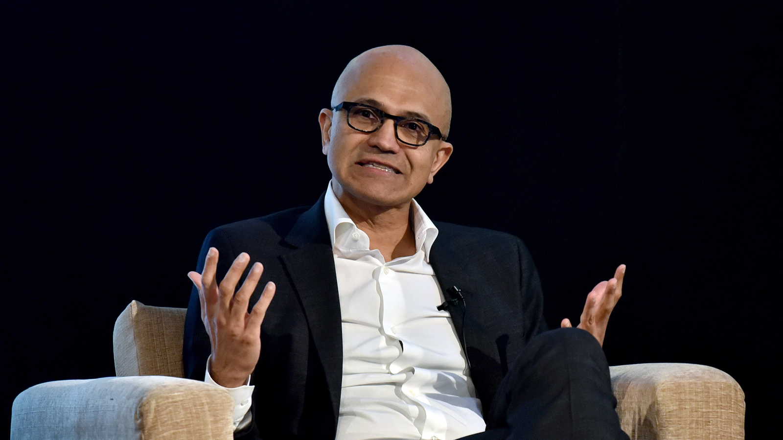 ‘AI हमें यह फिर से कल्पना करने देता है कि अब हम क्या कर सकते हैं?’: माइक्रोसॉफ्ट के सीईओ नडेला