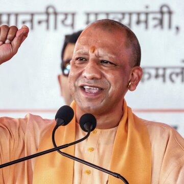 उत्तर प्रदेश के शैक्षणिक संस्थानों में अनिवार्य होगा ‘वन्दे मातरम’ का पाठ