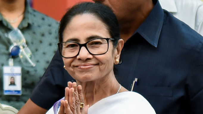 उच्च माध्यमिक के सफल परीक्षार्थियों को मुख्यमंत्री और शिक्षा मंत्री ने दी बधाई