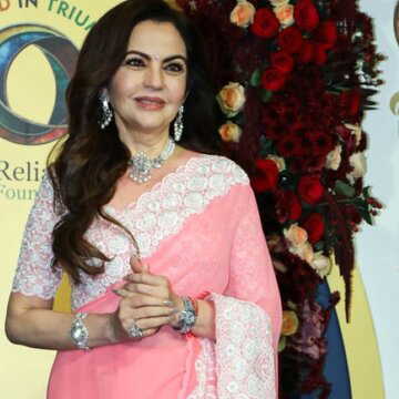 नीता अंबानी ने अंतर्राष्ट्रीय महिला दिवस 2026 पर 'HERoes' आंदोलन की शुरुआत की