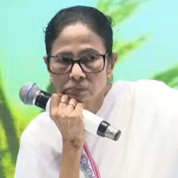 अस्पतालों में सुरक्षा को लेकर नवान्न में बैठक, ममता बनर्जी ने पूछा - क्रिमिनल रिकॉर्ड की जिम्मेदारी सरकार की क्यों?