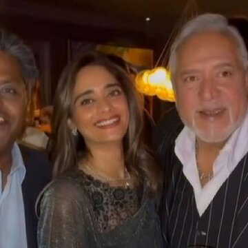 हम भारत के सबसे बड़े भगोड़े हैं....ललित मोदी और विजय माल्या ने उड़ाया देश का मजाक