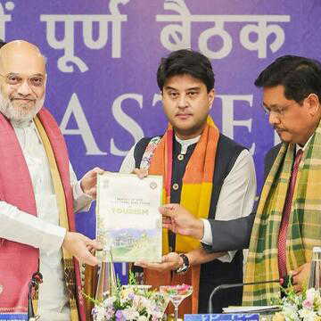 'अवसरों का नया केंद्र बनेगा पूर्वोत्तर', शिलांग में अमित शाह ने विकास का विजन रखा