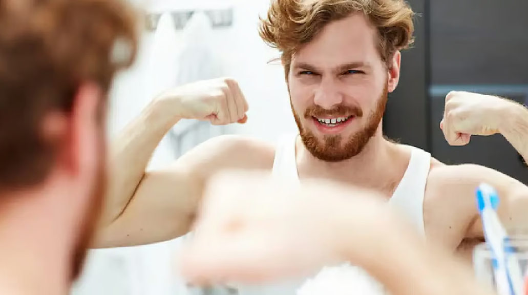 क्या आपके शरीर में घट रहा है टेस्टोस्टेरोन का स्तर, कैसे पहचानें और क्या करें?