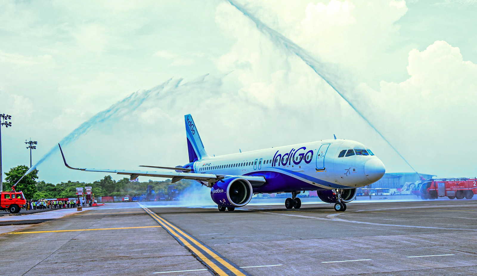 बम की धमकी के कारण कुवैत-हैदराबाद इंडिगो उड़ान की मुंबई में आपातकालीन लैंडिंग