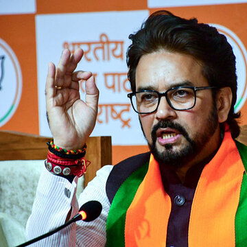 'गुंडों और ताकतवर लोगों के बेटों को टिकट दिए गए', अनुराग ठाकुर का विपक्ष पर आरोप, लेकिन भाजपा की स्थिति क्या है?