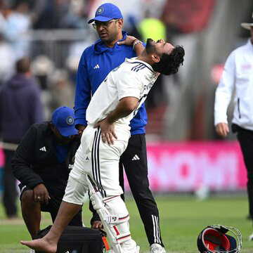 पसलियों में आई दरार, IPL में पंत की उपलब्धता पर संशय? हेल्थ रिपोर्ट बढ़ा रही चिंता