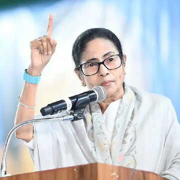 बीजेपी की 'परिवर्तन यात्रा' को ममता ने कहा-'विनाश यात्रा'