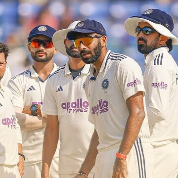 वेस्ट इंडीज़ को फॉलो-ऑन कराने का फैसला गलत था ?