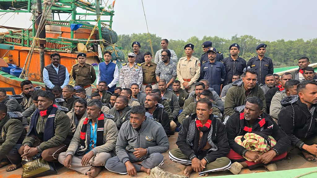 ‘हाथ-पाँव बांधकर पीटा जाता था’, बांग्लादेश से लौटने के बाद काकद्वीप के मछुआरों ने क्या बताया ?