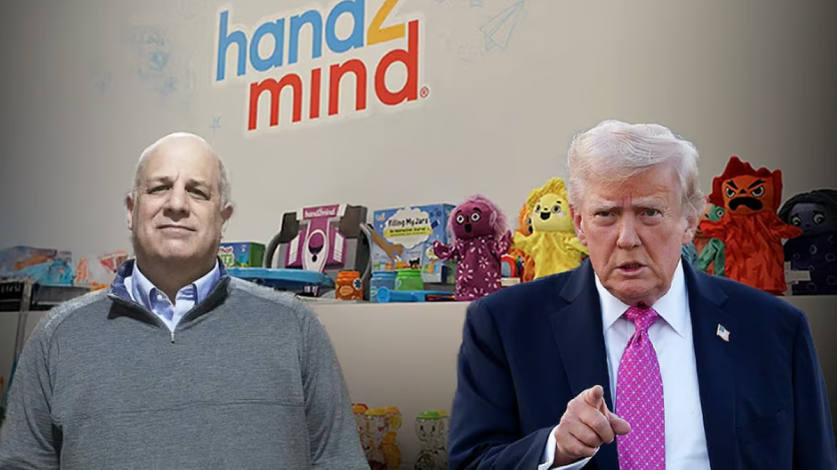 पूरी दुनिया को कठपुतली समझ बैठे थे, आखिर एक खिलौना कंपनी के हाथों ही मात खा गए ट्रंप- कैसे?