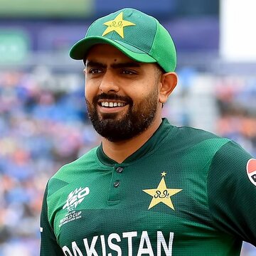 टी-20 क्रिकेट में नया 'स्ट्राइक', विराट-रोहित का रिकॉर्ड तोड़कर शीर्ष पर बाबर