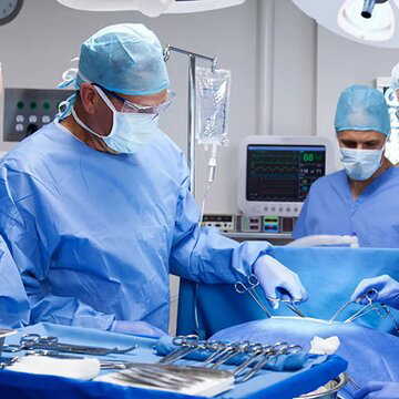 NRS अस्पताल में डॉक्टरों ने ऑपरेशन कर 36.5 cm का विशाल ट्यूमर निकालकर बचायी मरीज की जान