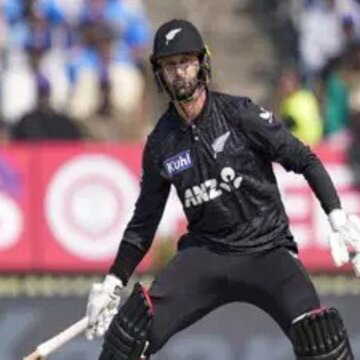 डेवॉन कॉन्वे ने खेली बेहतरीन पारी, 300 छक्के, 6000 रन भी पूरे किए