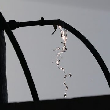 देर रात आर्सेनिक मुक्त पेयजल ट्रीटमेंट प्लांट में की गई तोड़फोड़, देगंगा में लोगों की परेशानी बढ़ी