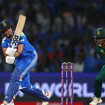 महज 21 साल की उम्र में शेफाली वर्मा ने वर्ल्ड कप में रच दिया इतिहास, तोड़ा वीरेंद्र सहवाग का रिकॉर्ड