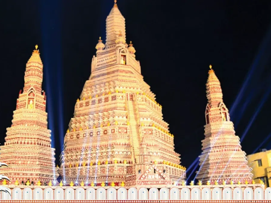 दुर्गापुर में इस साल देखें ग्रामीण बंगाल की छवि, थाईलैंड के मंदिर के तर्ज पर बनाया गया पंडाल