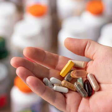 केंद्रीय स्कैनर में 29 मल्टीविटामिन पर अनुचित संयोजन पाए जाने का आरोप