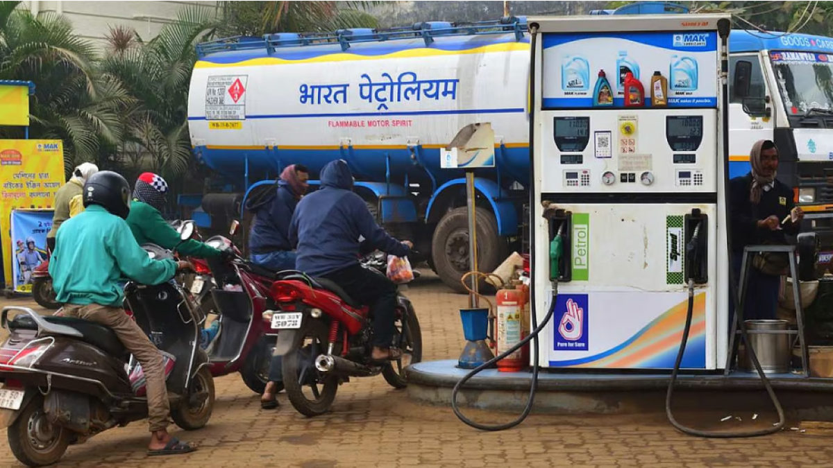 1 लाख पेट्रोल पंप के आंकड़े पार करके विश्व में तीसरे स्थान पर भारत