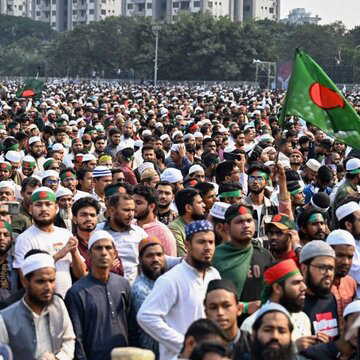 बांग्लादेश में चटगांव में भारतीय वीज़ा आवेदन अनिश्चितकाल के लिए निलंबित, दिल्ली में बांग्लादेश हाई कमीशन की सुरक्षा बढ़ी