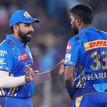 मुंबई इंडियंस के साथ रोहित शर्मा के 15 साल पूरे, टीम ने किया खास सम्मान और सलाम