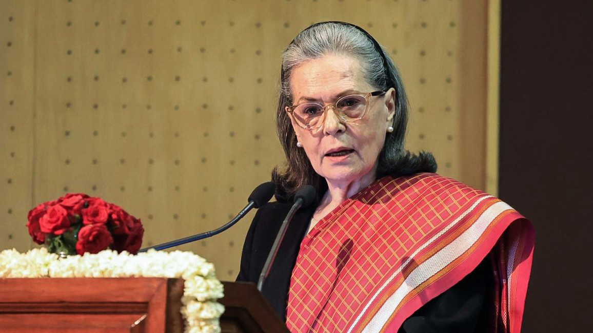 79 वर्ष की हुईं सोनिया गांधी, देशभर से शुभकामनाओं का तांता, मोदी ने बधाई