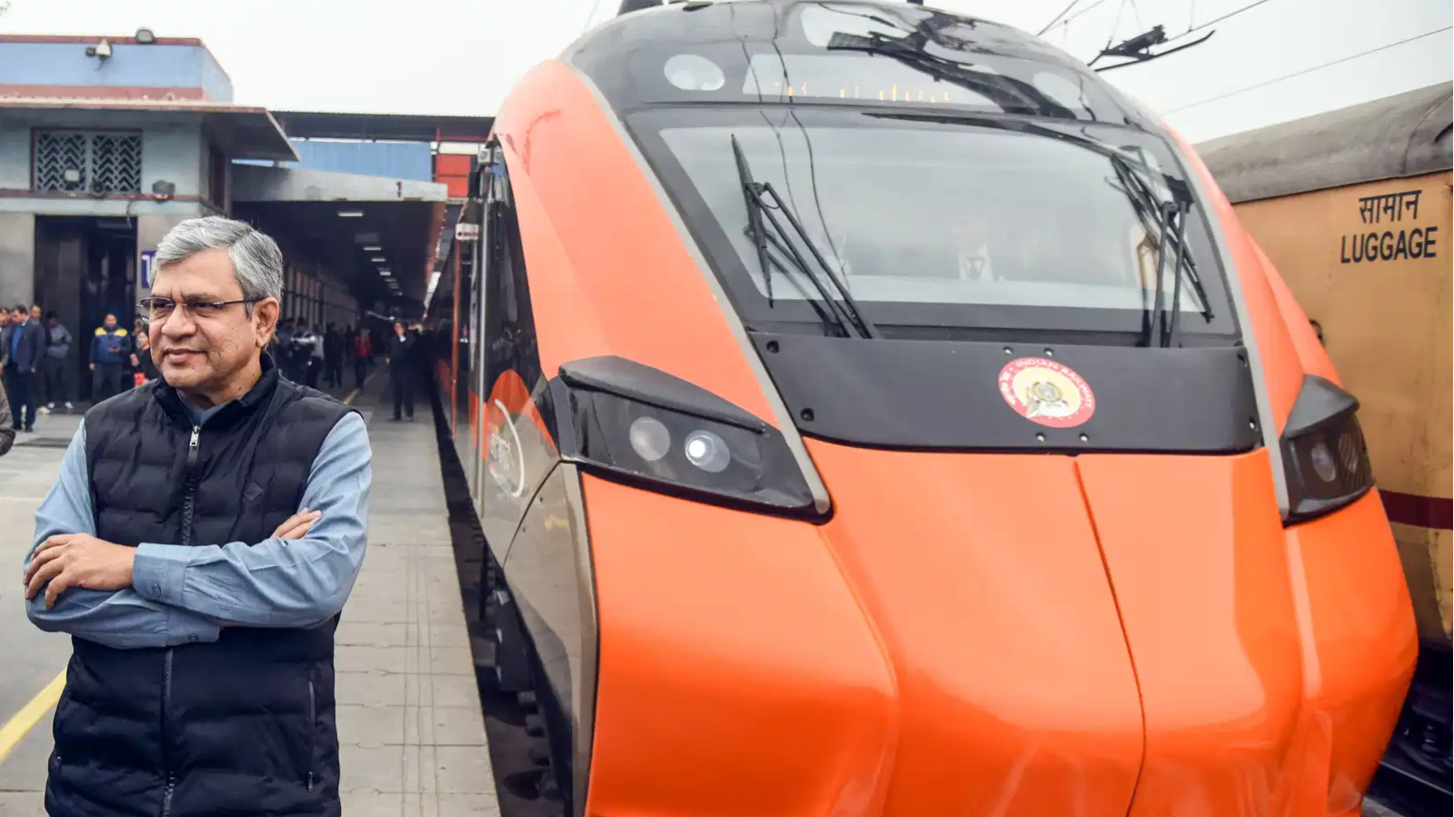 कब से शुरू होगी हावड़ा-गुवाहाटी वंदे भारत स्लीपर ट्रेन? कौन-कौन से जिलों को जोड़ेगी? देखिए झलक