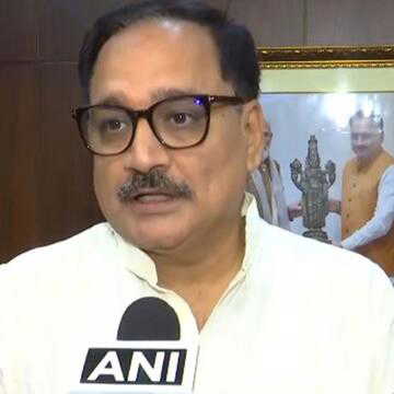 राज्यसभा सांसदों के भाजपा में जाने से बढी सियासी हलचल