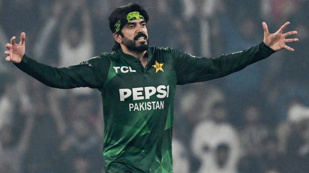 भारत डर गया है, स्पिनर तारिक की हुंकार