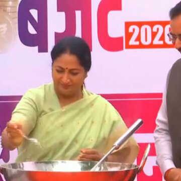 रेखा गुप्ता का बड़ा दावा- ‘विकसित दिल्ली, हरित दिल्ली’, बजट बदलेगा राजधानी की दिशा