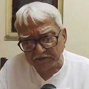 बंगाल चुनाव से पहले बिमान बोस का हमला: टीएमसी ‘अराजक’, बीजेपी ‘विभाजनकारी’