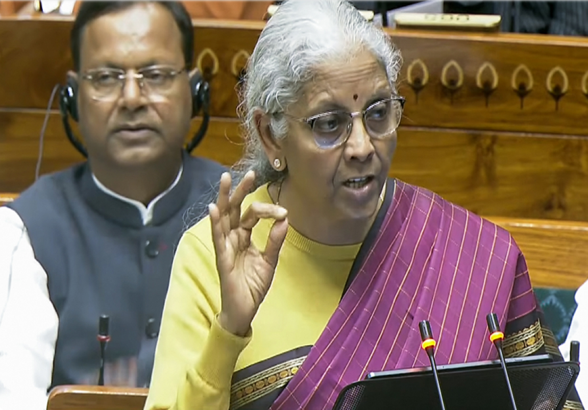 बजट 2026 में वित्त मंत्री निर्मला की बड़ी घोषणा- दवाओं पर आयात शुल्क छूट से बौद्ध मठ संरक्षण की योजना