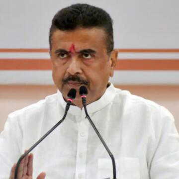 अगर केंद्र सरकार की योजनाओं का ही नाम बदल दिया जाएगा तो कैसे मिलेगा आवंटन : शुभेंदु अधिकारी