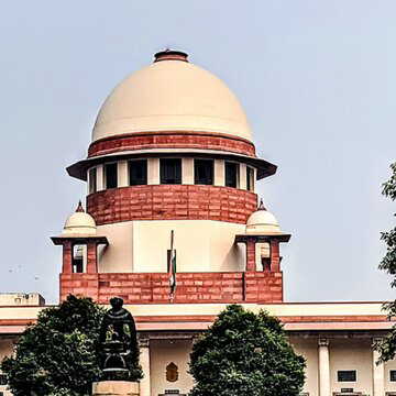 पान-गुटखा की पीक से लाल हुआ सुप्रीम कोर्ट परिसर, नशा रोकने के लिए अदालत का दिशा-निर्देश