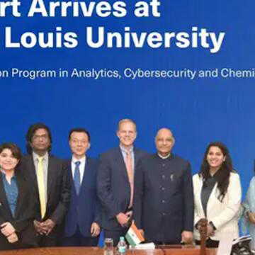 भारतीय छात्रों के लिए नए वैश्विक रास्ते खोल रहीं अमेरिकी यूनिवर्सिटियां