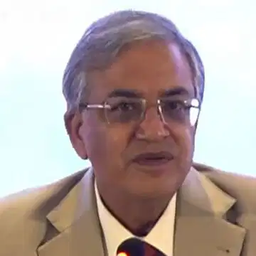 ईवीएम पर पहली बार उम्मीदवारों की रंगीन फोटो, मतदाताओं को होगी आसानी