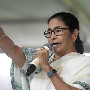 भाजपा पर ममता बनर्जी ने साधा निशाना, कहा - बंगाल पर हुआ आघात तो जरूर होगा प्रत्याघात...भारतवर्ष हिला डालेंगे!