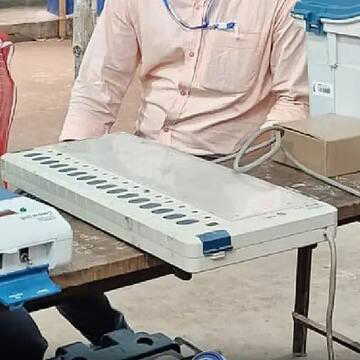 पश्चिम बंगाल विधानसभा चुनाव: कल कड़ी सुरक्षा के बीच 77 मतगणना केन्‍द्रों पर की जाएगी मतों की गिनती