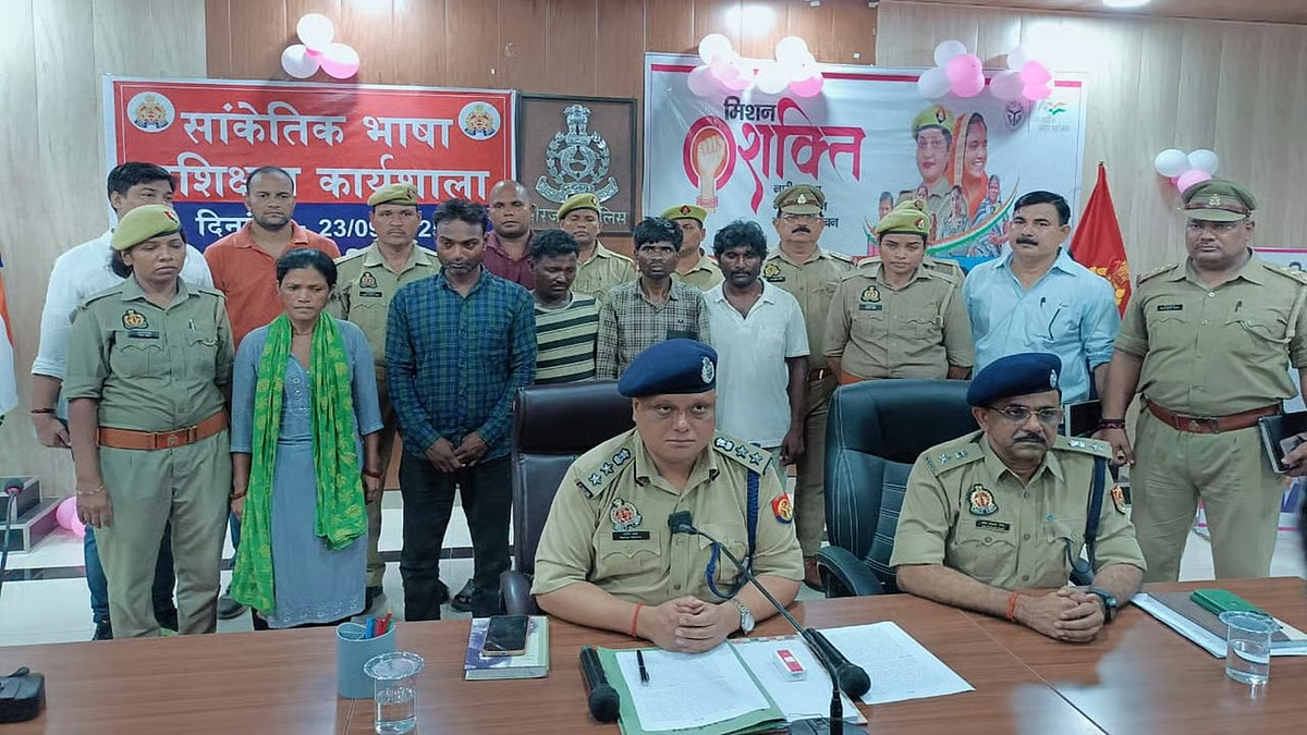 देवी दुर्गा के बारे में अश्लील गाने के आरोप में लोक गायिका सरोज सरगम पति सहित गिरफ्तार