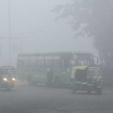 कोलकाता में फिर से लुढ़का पारा, मकर संक्रांति पर भी होगी ठंड की धुआंधार बैटिंग? क्या बताया मौसम विभाग ने