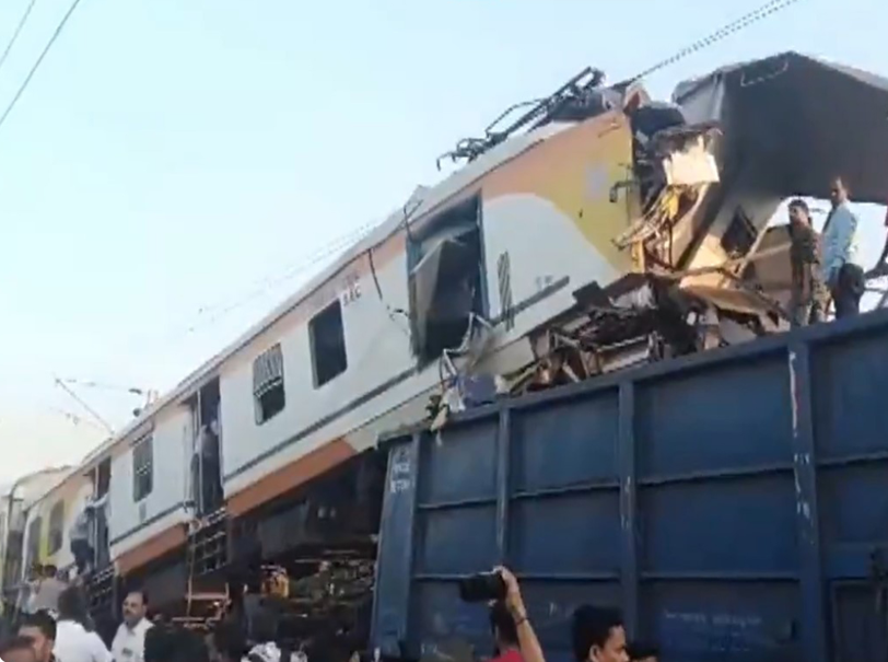 बिलासपुर स्टेशन के पास यात्री ट्रेन और मालगाड़ी की टक्कर, 4 की मौत, कई घायल