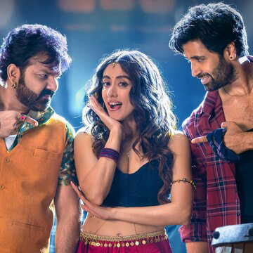 “जेब में सिर्फ सौ रुपये थे…” पवन सिंह ने सुनाई स्ट्रगल स्टोरी, फैंस हुए इमोशनल, ‘डाकू’ के गाने ‘टच बडी’ ने मचाई धूम