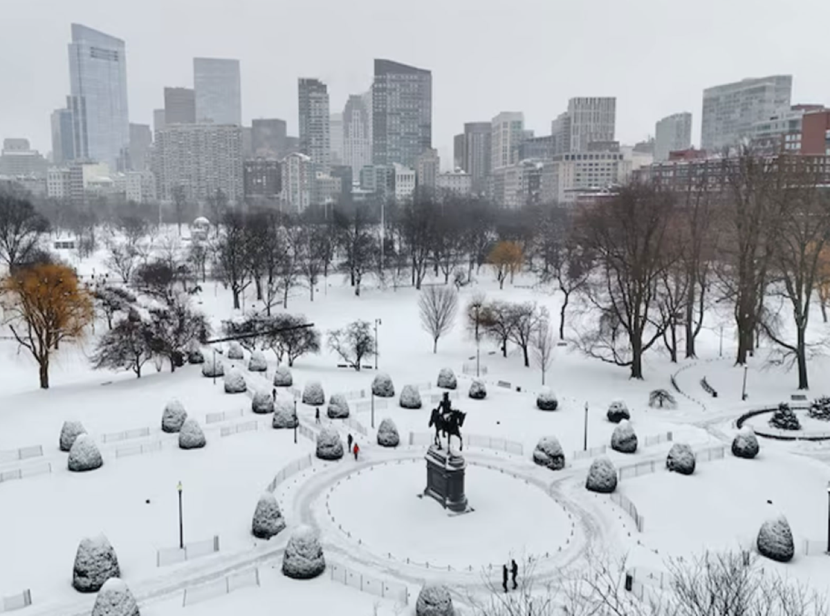 अमेरिका के पूर्वी तट पर तूफानी अलर्ट, बम साइक्लोन बन सकता है शीतकालीन तूफान