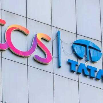 आईटी सेक्टर में सुस्ती का असर, TCS ने नई भर्तियों की रफ्तार की धीमी, छात्रों की बढ़ी चिंता